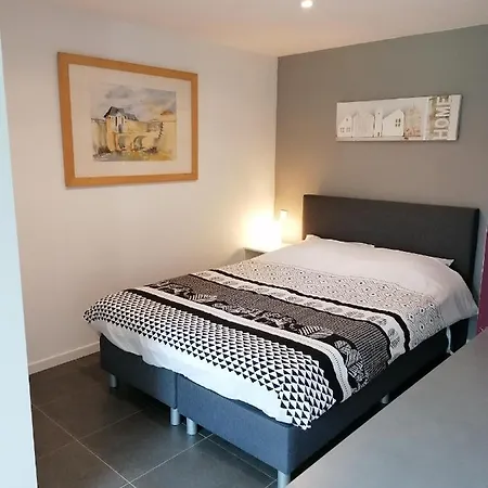 Ephemere Apartament